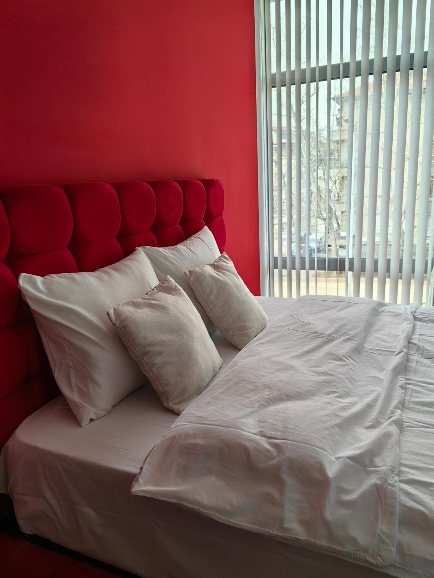2 Bedrooms Apartment. Plovdiv Exterior foto